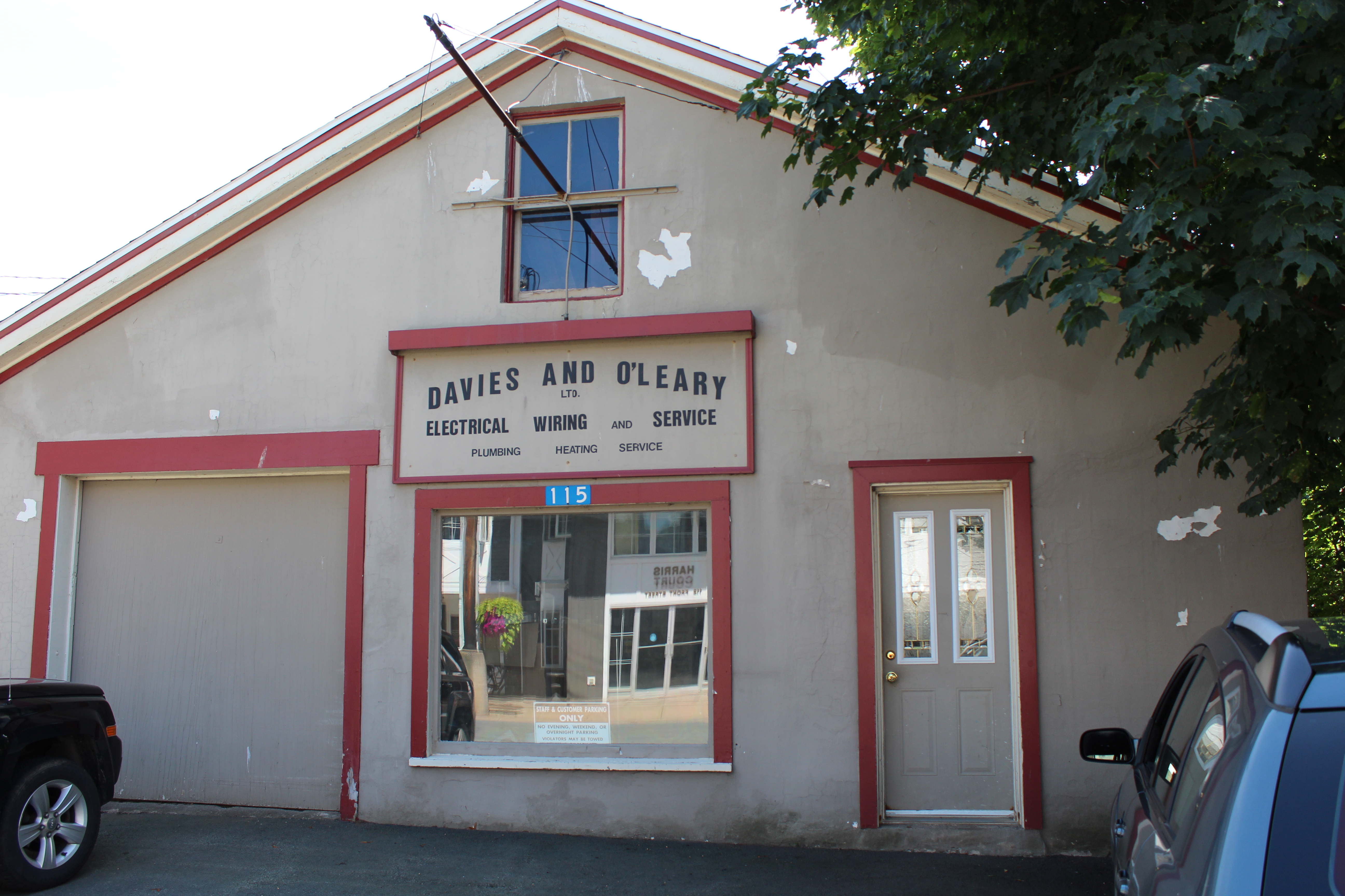 Picture of the outside of Davies & O'Leary ltd. building.
