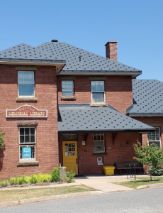 A photo of the outside of the Wolfville Memorial Library.